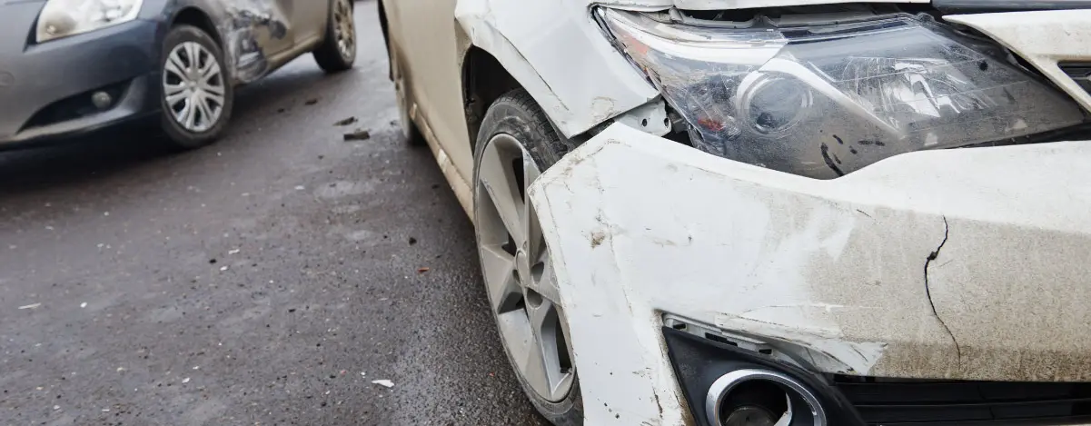 Motor claims tips and trick - two damaged cars